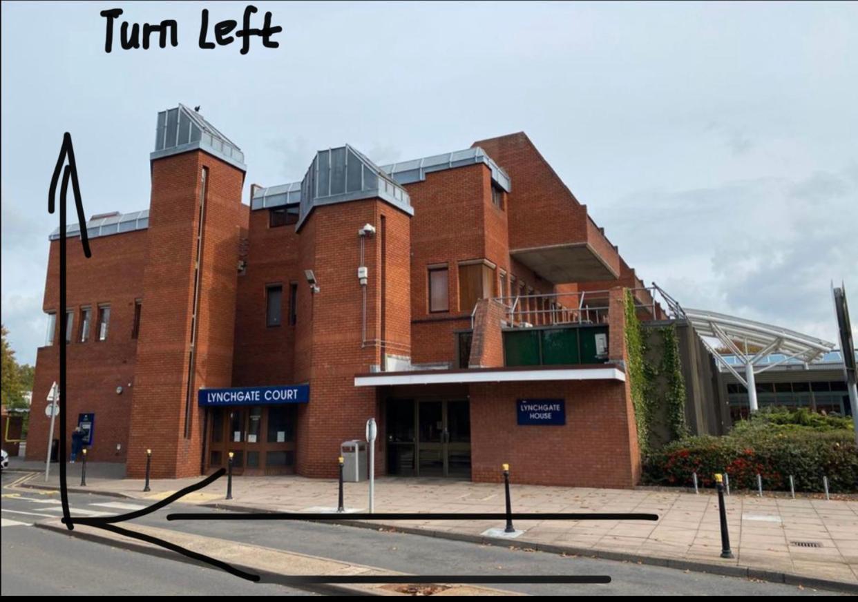 Two-Bedroom Flat Close To Uni & Shopping Center With Free Parking Ковентри Экстерьер фото